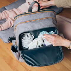Bizzi Growin Baby Travel Crib Changing Bag - RUCPOD® (Windsor Grey) - showing the bag`s interior (contents not included)