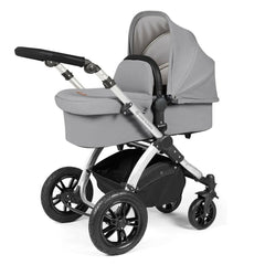 Ickle Bubba Stomp LUXE Travel System - Silver/Pearl Grey/Black - showing the carrycot and chassis together as the pram