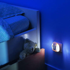 Safety 1st Automatic Night Light (Arctic) - lifestyle image