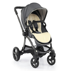 egg2 Luxury Bundle (Quartz) - showing the pushchair in forward-facing mode