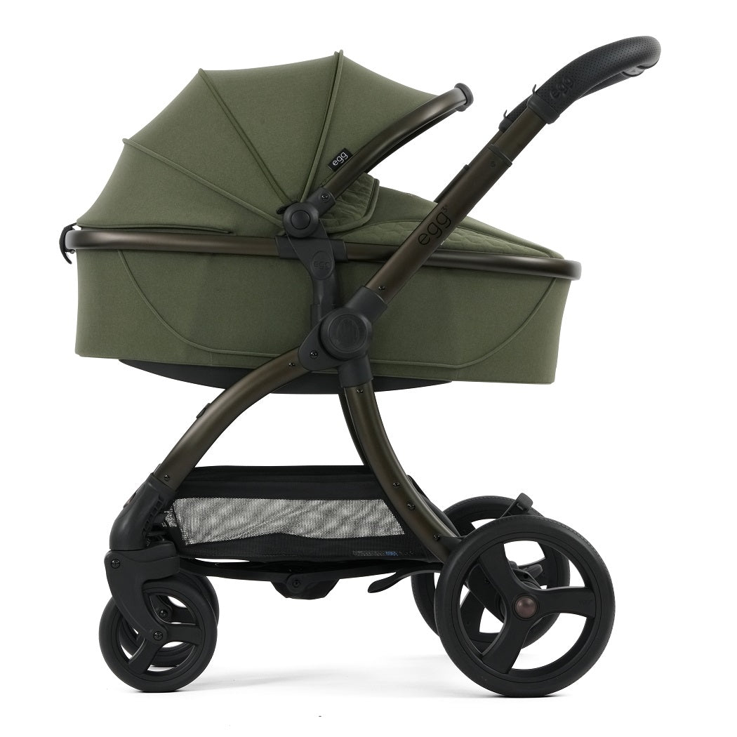 egg3 Pram - Sage - side view