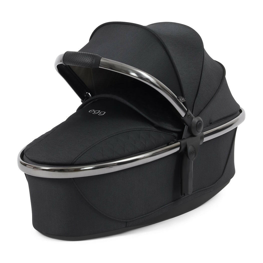 egg3 Carrycot - Carbonite - hood fully extended