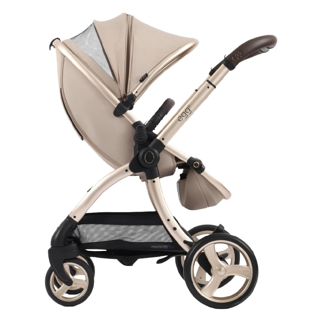 egg3 Stroller - Feather - side view, parent-facing