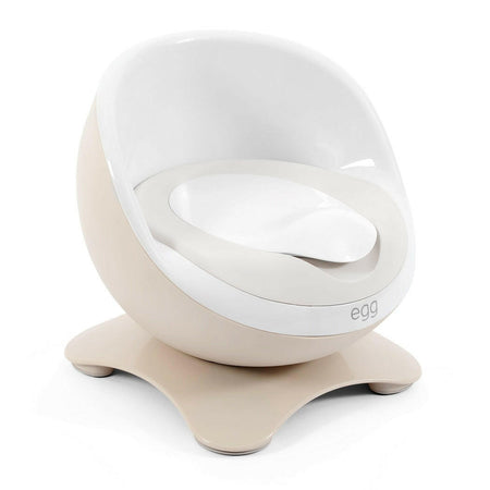 eggloo Potty - Cream - quarter view with lid