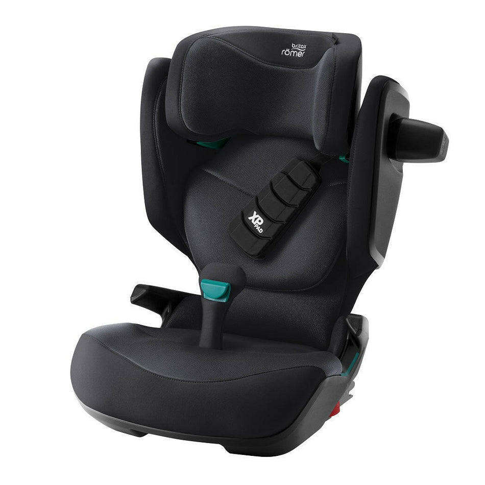 Britax Kidfix PRO i-Size Car Seat - Style Carbon Black - quarter view