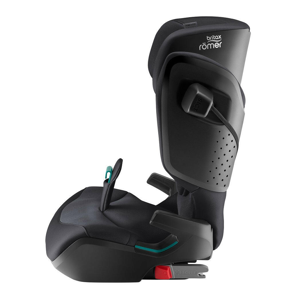 Britax Kidfix PRO i-Size Car Seat - Style Carbon Black - side view with ISOFIX connectors
