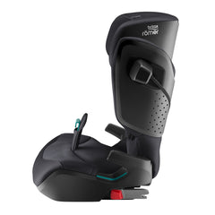 Britax Kidfix PRO i-Size Car Seat - Style Carbon Black - side view with ISOFIX connectors