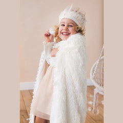 Bizzi Growin Koochicoo Soft & Fluffy Baby Blanket (Ice White) - lifestyle image
