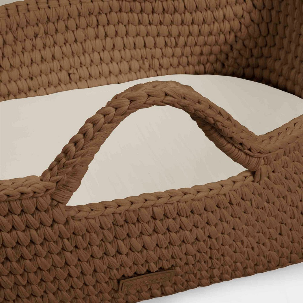 Ickle Bubba Nova Moses Basket - Mocha basket - crochet construction