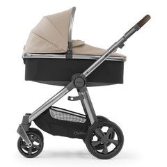 BabyStyle Oyster 3 Gunmetal LUXURY Bundle (Butterscotch) - showing the carrycot and chassis together as the pram