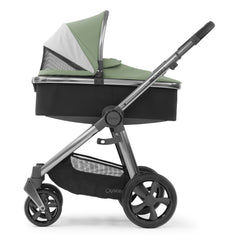 BabyStyle Oyster 3 Gunmetal LUXURY Bundle (Spearmint) - showing the carrycot and chassis together as the pram