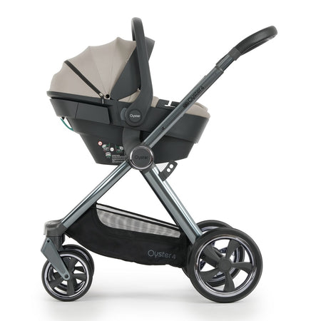 Oyster4 Chassis fitted with Capsule 360 Infant Car Seat - Stone