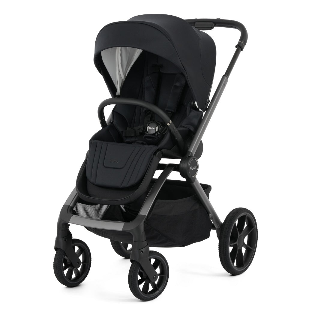 Oyster Vee Pushchair - Liquorice - forward-facing