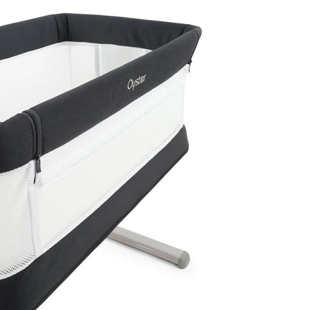 BabyStyle Oyster Wiggle Co-Sleeper Bedside Crib - Carbonite - quarter view