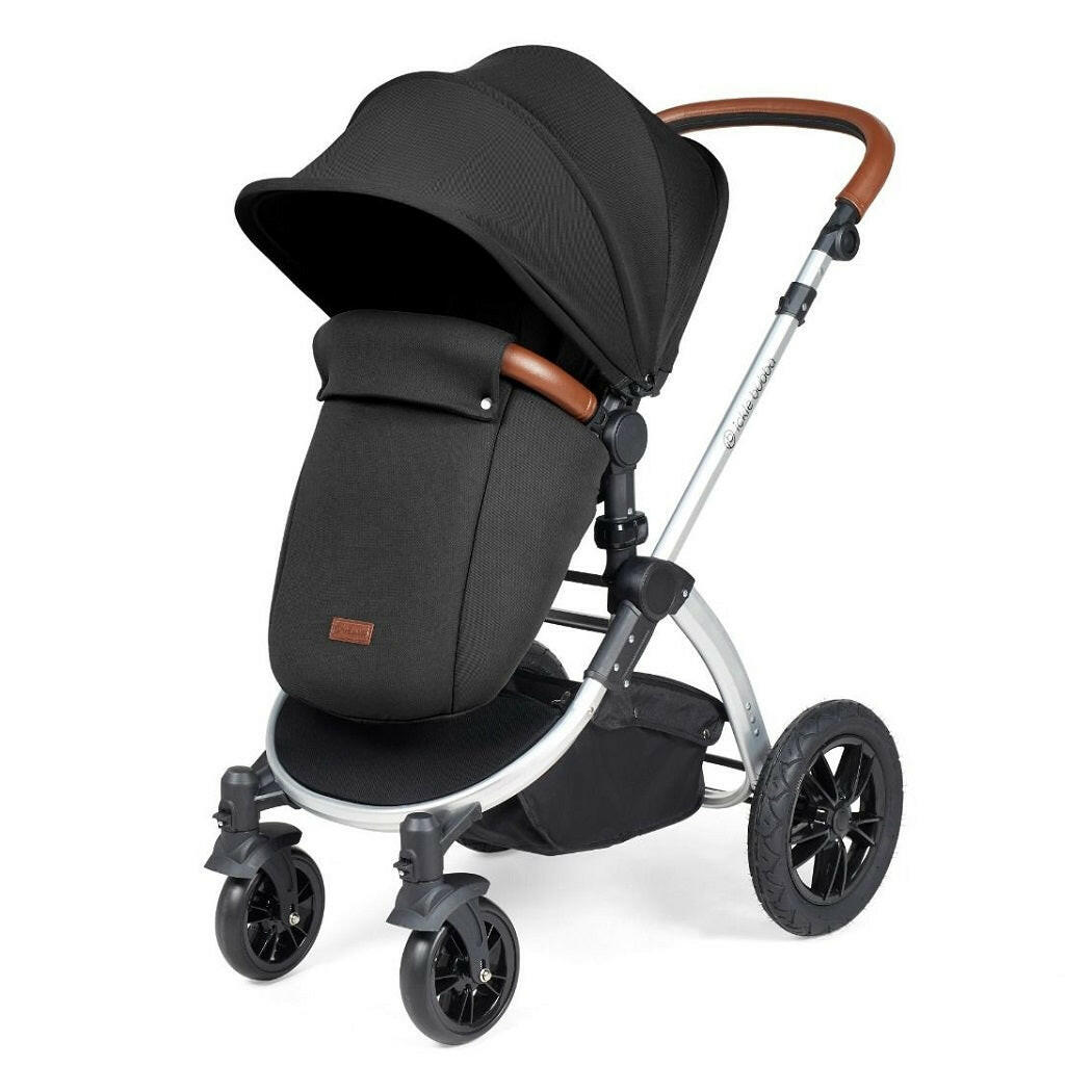 Ickle Bubba Stomp LUXE Travel System - Silver/Midnight/Tan - showing the pushchair in forward-facing mode with the included footmuff