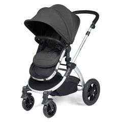 Ickle Bubba Stomp LUXE Travel System with Stratus Car Seat & ISOFIX Base (Silver/Charcoal/Black) - showing the pushchair in forward-facing mode