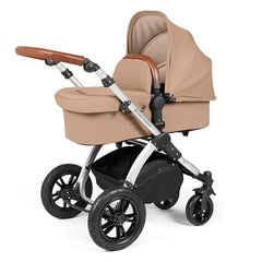 Ickle Bubba Stomp LUXE Travel System with Stratus Car Seat & ISOFIX Base (Silver/Desert/Tan) - showing the carrycot and chassis together as the pram
