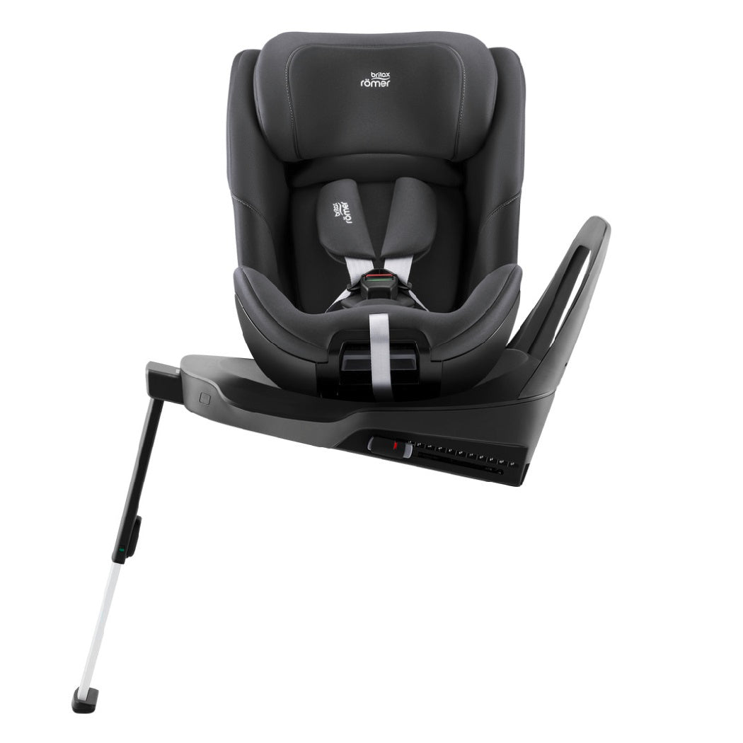 Britax Swivel 2 i-Size Car Seat - Midnight Grey - rotated towards door opening with extending support leg