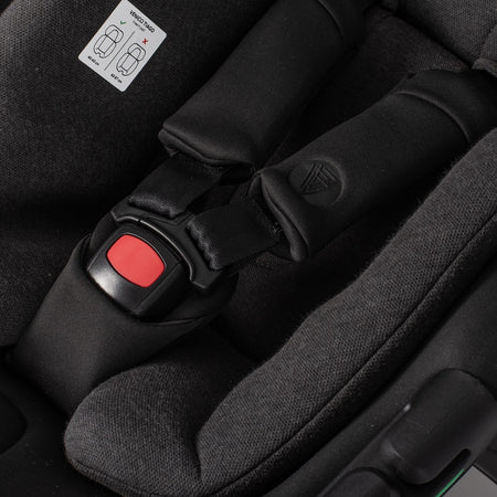 Venicci Tiago 2 360 i-Size Car Seat - Black - safety harness