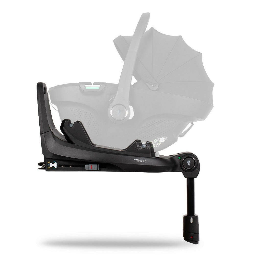 Venicci Tiago 360 ISOFIX Base - with car seat fitted (car seat not included)