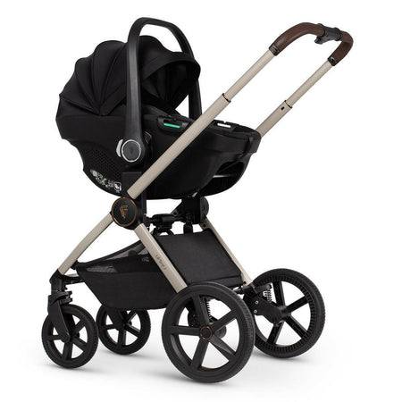 Venicci Upline 2 - Stone Beige - chassis with car seat attached