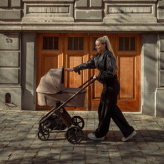 Venicci Upline 3 Pram - Sand - lifestyle image