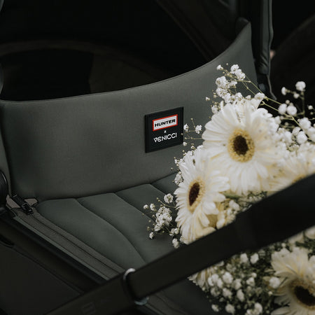 Hunter x Venicci Upline 3 Pram - Dark Olive - limited edition branding