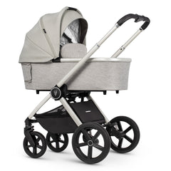 Venicci Upline Travel System 3-in-1 (Moonstone) - showing the carrycot and chassis together as the pram