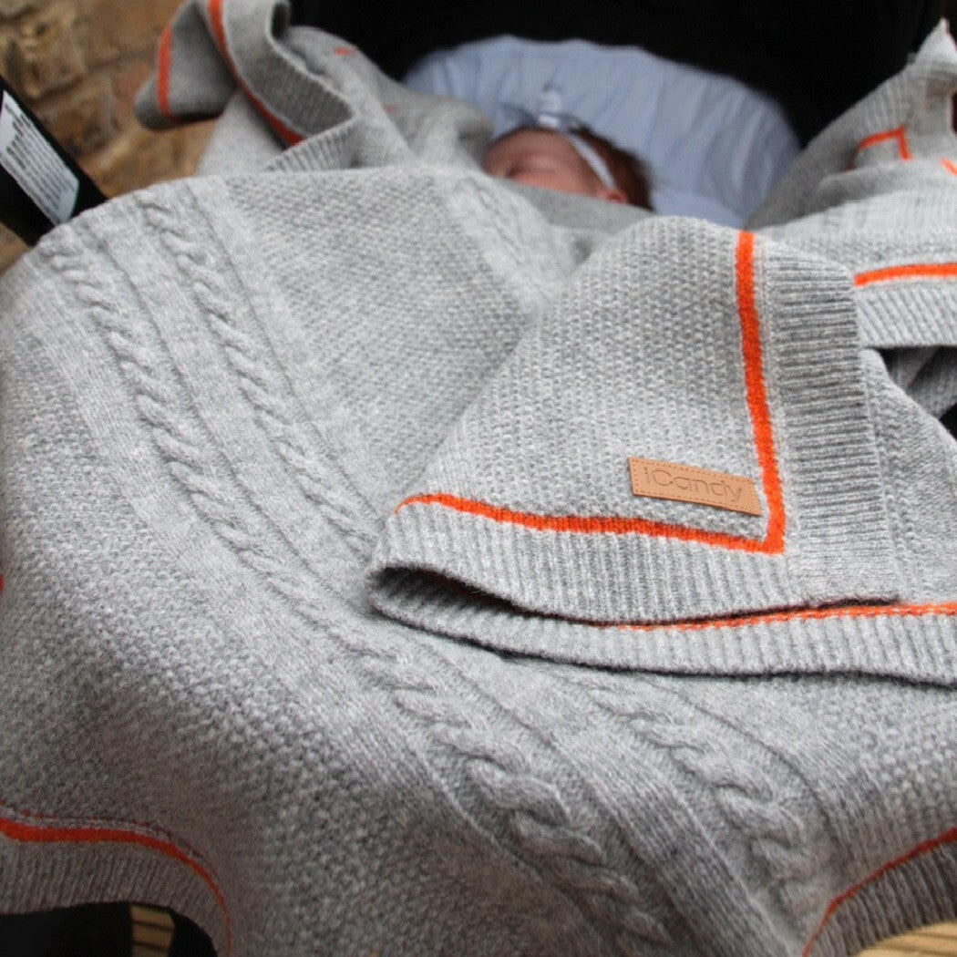 Cableknit Blanket in Grey lifestyle image