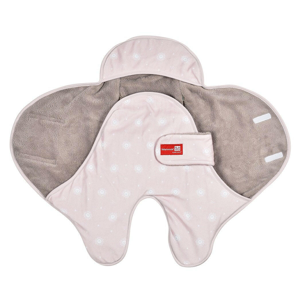 Red Castle Babynomade Double Fleece Blanket (Miss Sunday) - showing a Babynomade interior and its waist belt and flap