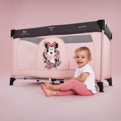Hauck Dream n Play Travel Cot (Disney - Minnie Sweetheart) - lifestyle image