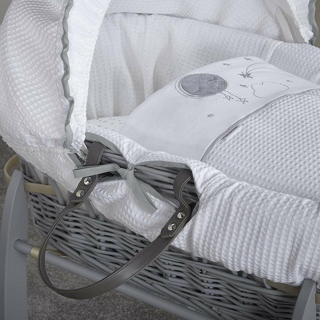 Clair de Lune Over The Moon Moses Basket - Grey Wicker Grey - showing the basket`s carrying handle