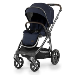 BabyStyle Oyster 3 Gunmetal ESSENTIAL Bundle - (Twilight) - showing the pushchair in forward-facing mode