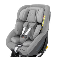 Maxi-Cosi 360 Family Bundle (Grey) - showing the Pearl 360 attached to the base