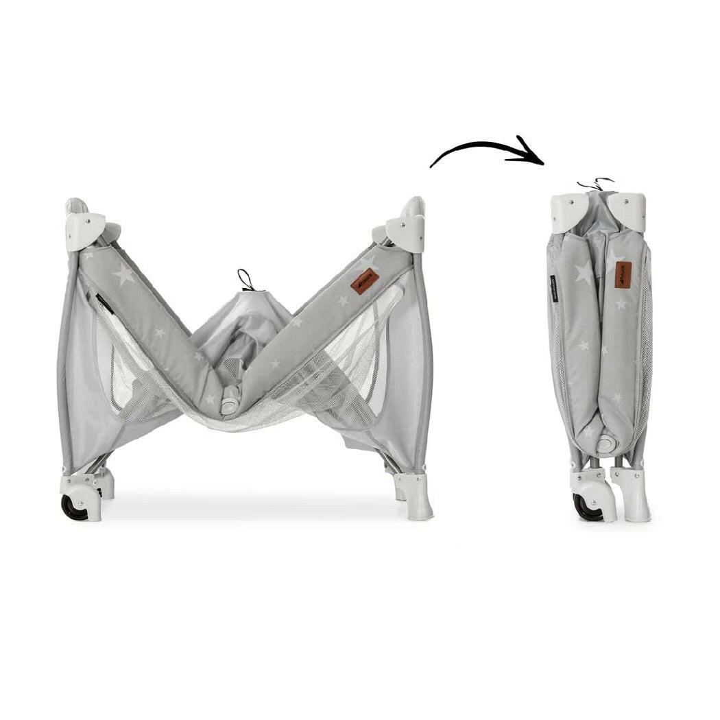 Hauck Sleep'n'Play Centre (Stars) - showing the centre folding for travel or storage