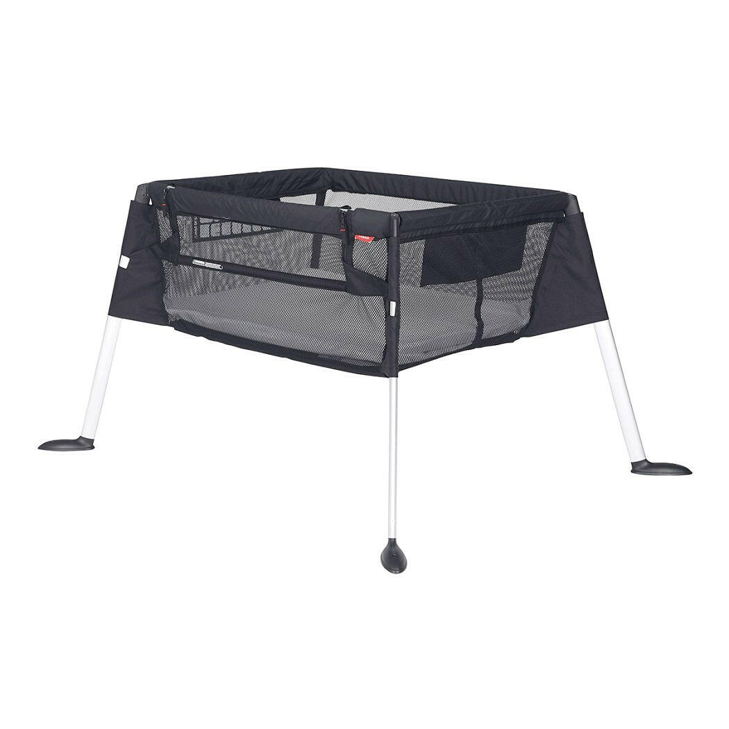 phil&teds Traveller v5 (Black) - shown here as the standalone newborn bassinet